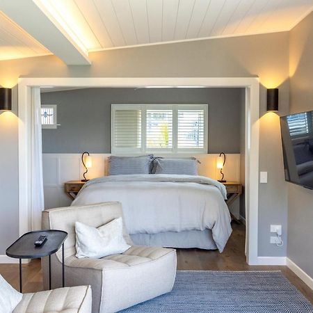 Smiths Cottage - Stay Waiheke Oneroa Bagian luar foto